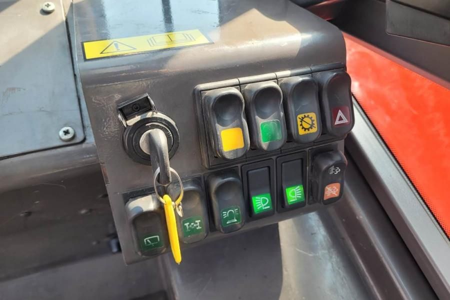 Manitou M30-4 Valid Inspection, Diesel, 4x4 Drive, 3t Capa