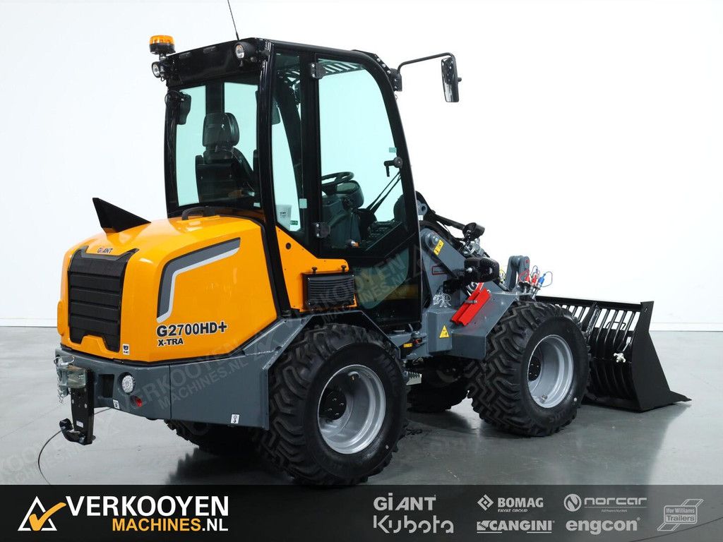 2026 Giant G2700 X-tra HD+ (Cabine) VK11047