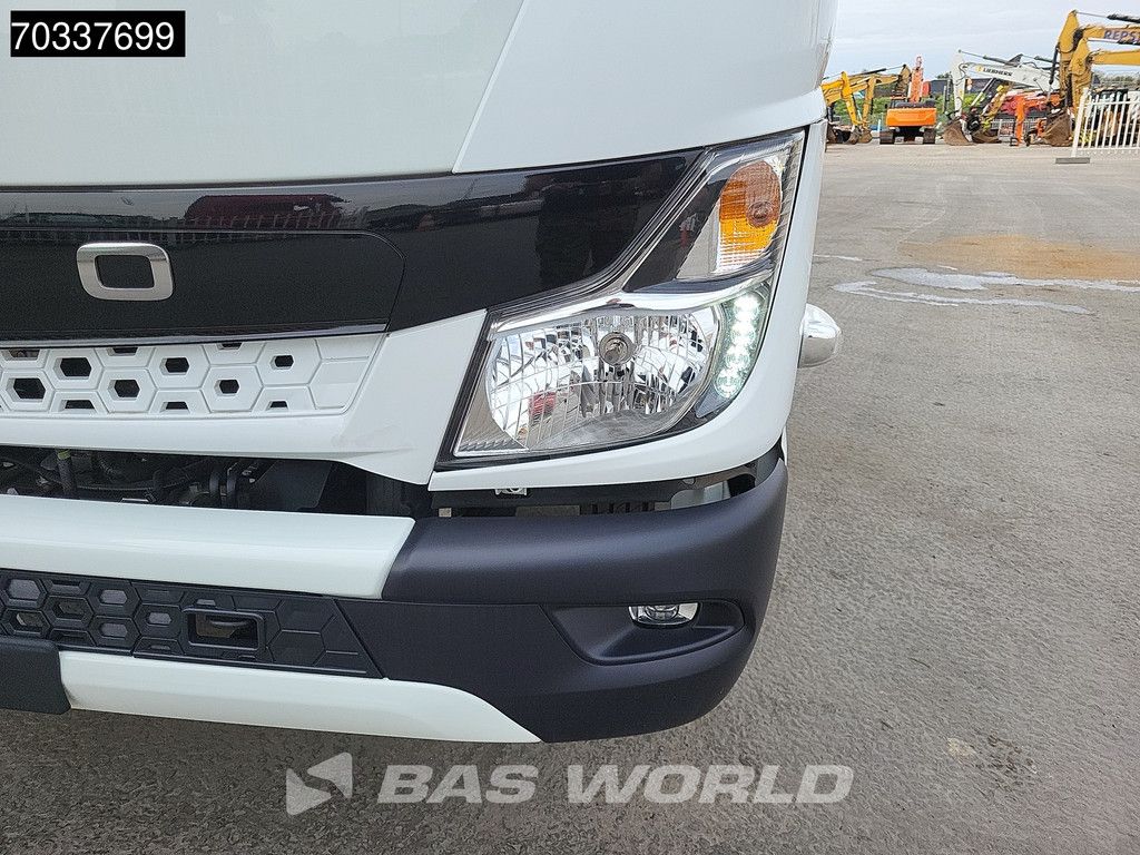 Mitsubishi Canter 7C15 4X2 Full Steel Automatic AC Euro 6