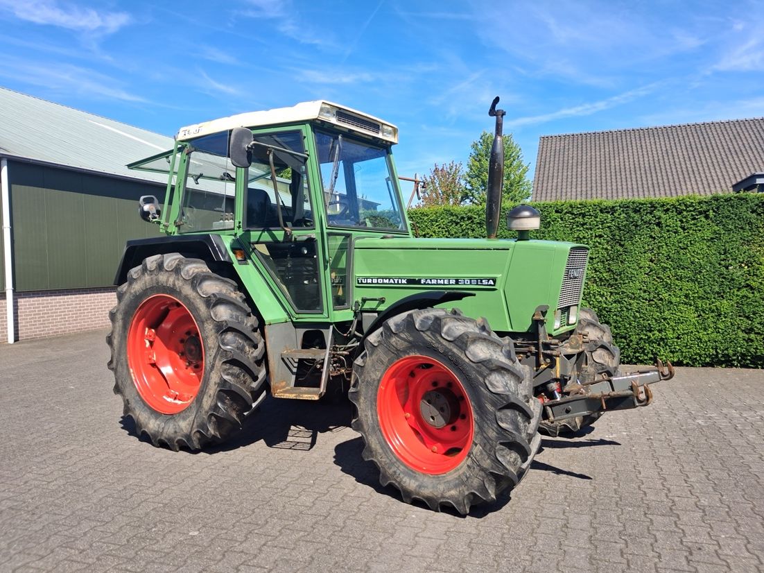 Fendt 308LSA +fronthef en PTO