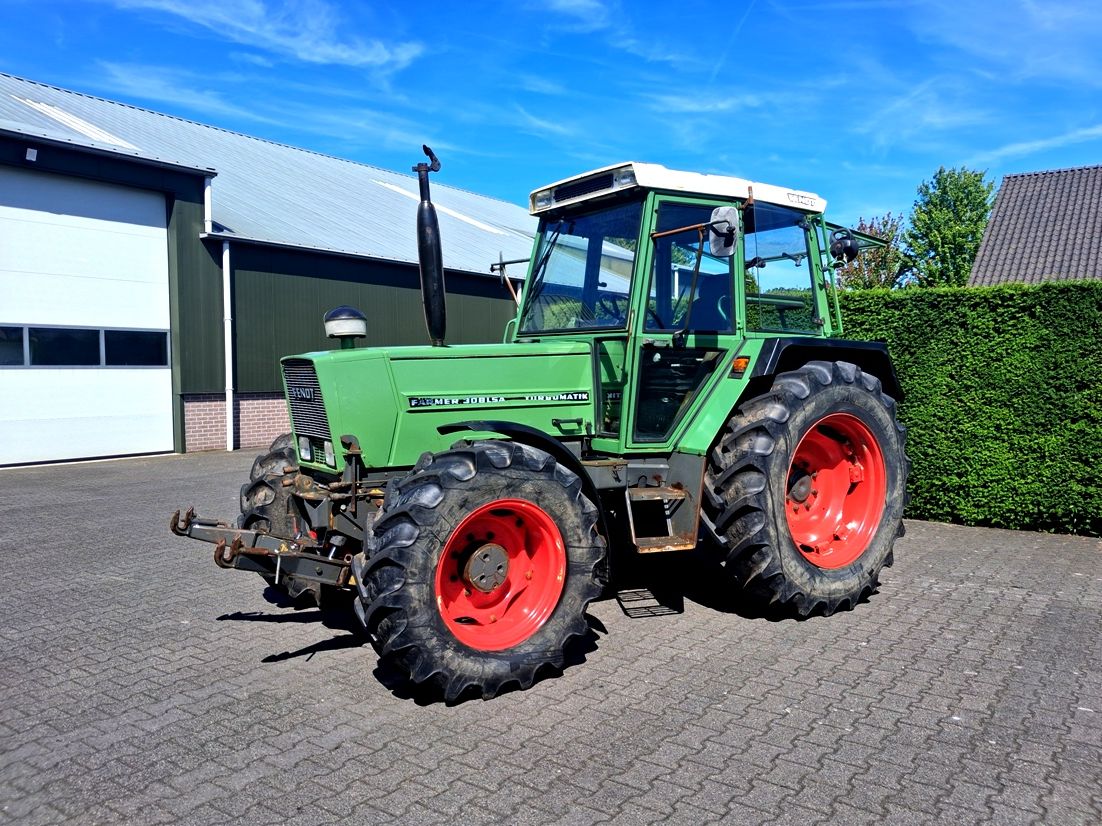 Fendt 308LSA +fronthef en PTO