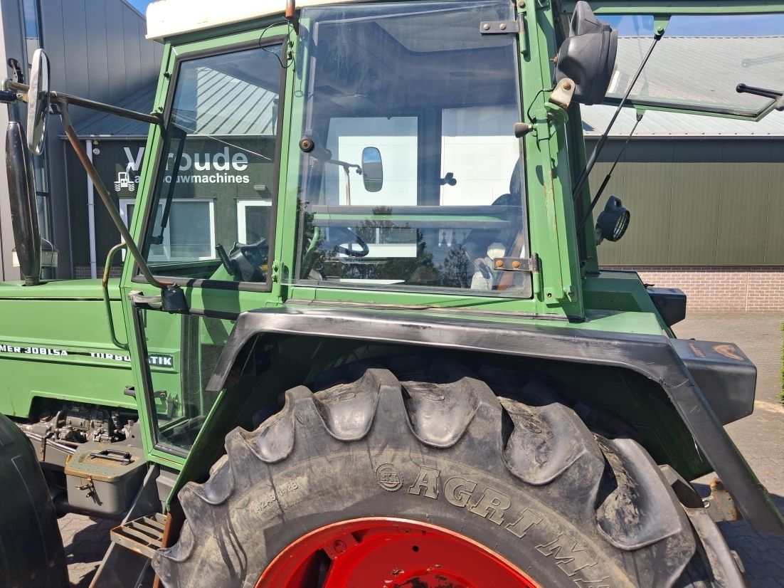 Fendt 308LSA +fronthef en PTO