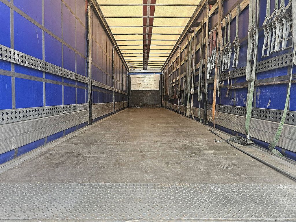 SCHMITZ SCB*S3T STANDARD 2x liftaxle alu bars
