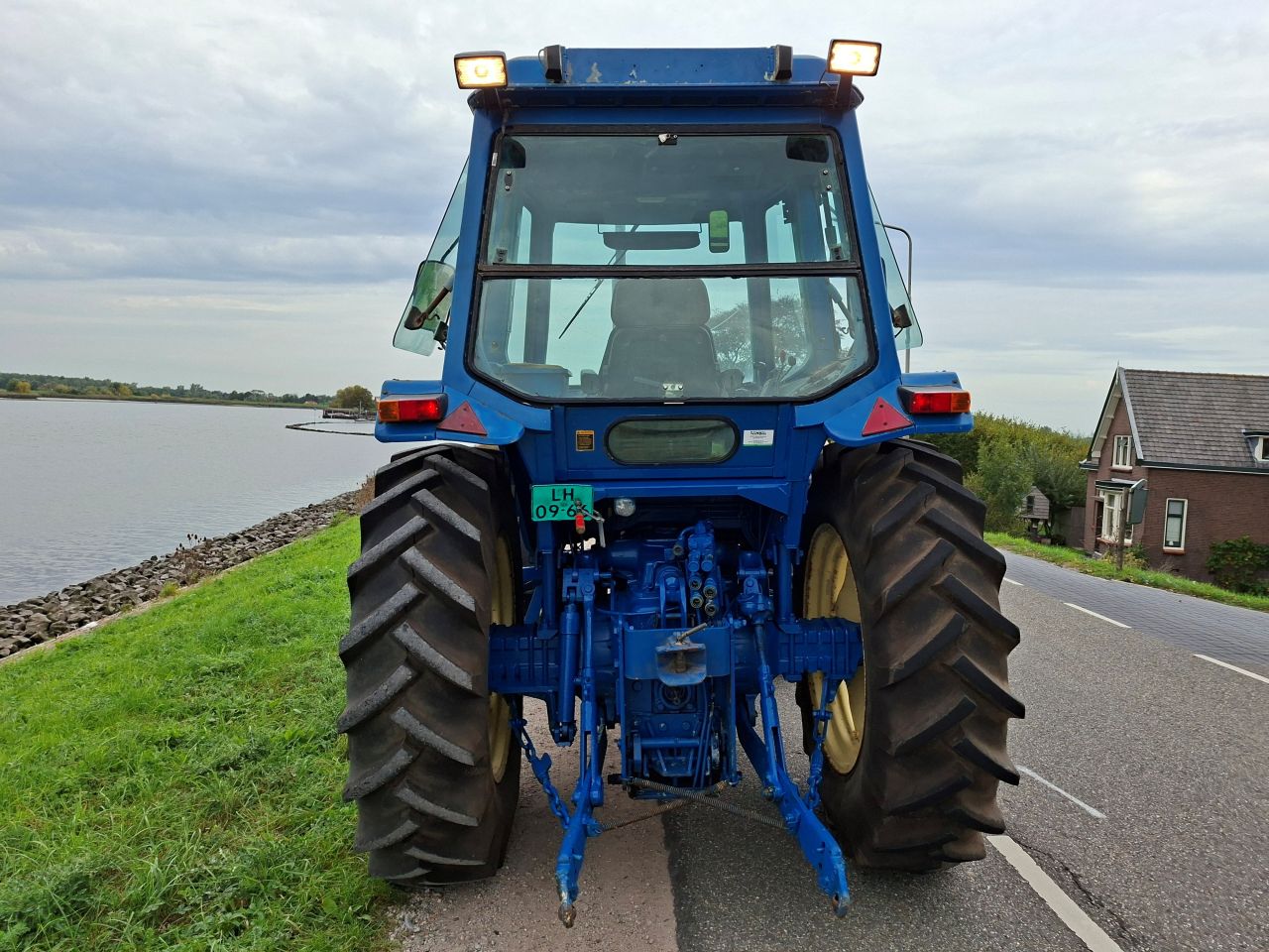 Ford 6710 4 WD