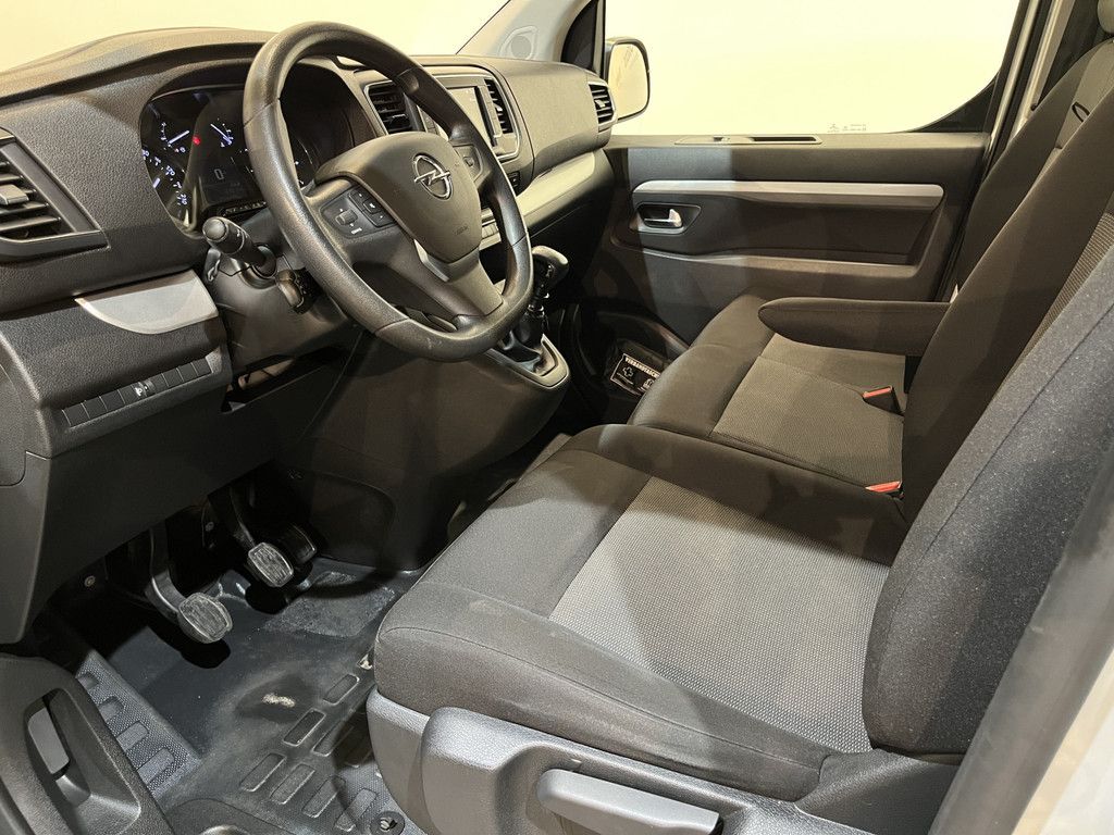 Opel Vivaro 2.0 CDTI L3H1 145 PK Servicebus / Würth Inrichting / Euro 6 / Airco / Camera / Cruise Control / CarPlay / 3-Zits