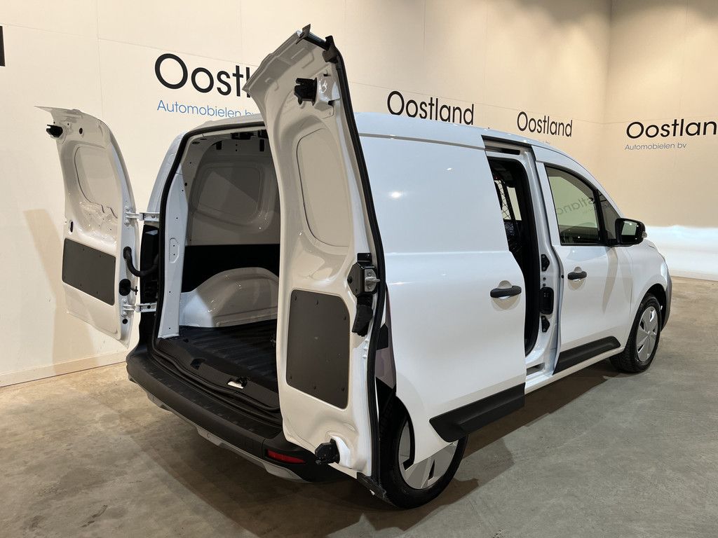 Nissan Townstar N-Connecta L1 44 kWh / 100% elektrisch !! / SOH 99% / Airco / Cruise Control / CarPlay / Camera / 4.900 KM !!
