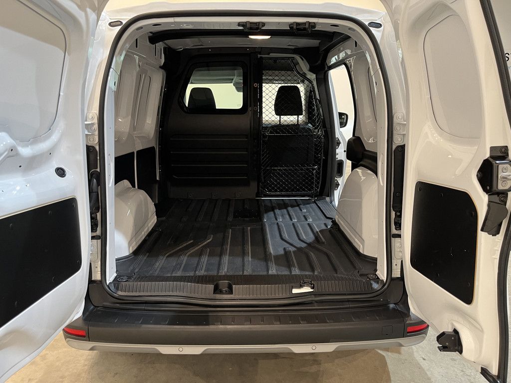 Nissan Townstar N-Connecta L1 44 kWh / 100% elektrisch !! / SOH 99% / Airco / Cruise Control / CarPlay / Camera / 4.900 KM !!