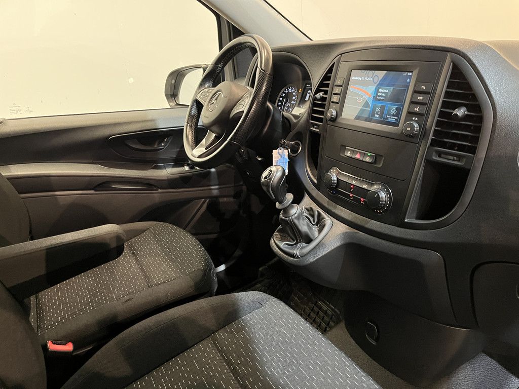 Mercedes-Benz Vito 116 CDI Extra Lang Servicebus / Sortimo Inrichting / Euro 6 / Airco / CarPlay / Camera / Cruise Control / Navigatie / Klep / 3-Zits /