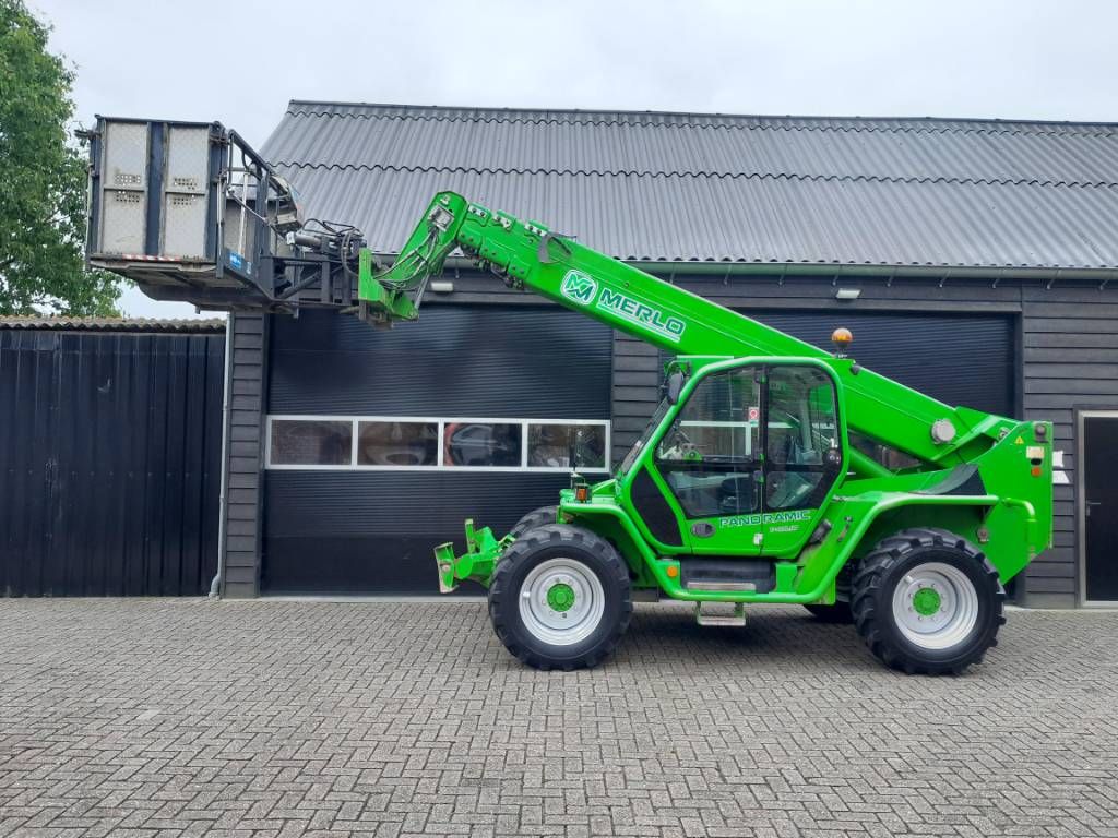 Merlo P 40.17 | Manbasket - Remote Control - 40 km/h