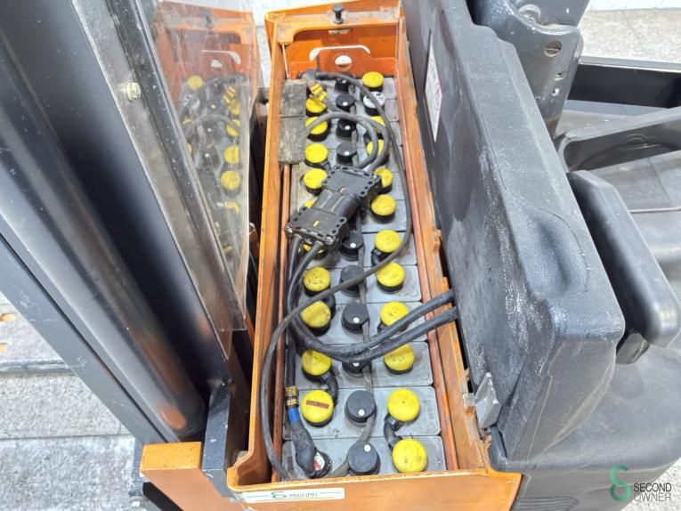 Stapler Elektrisch Still EGV-S14 2007 Triplex
