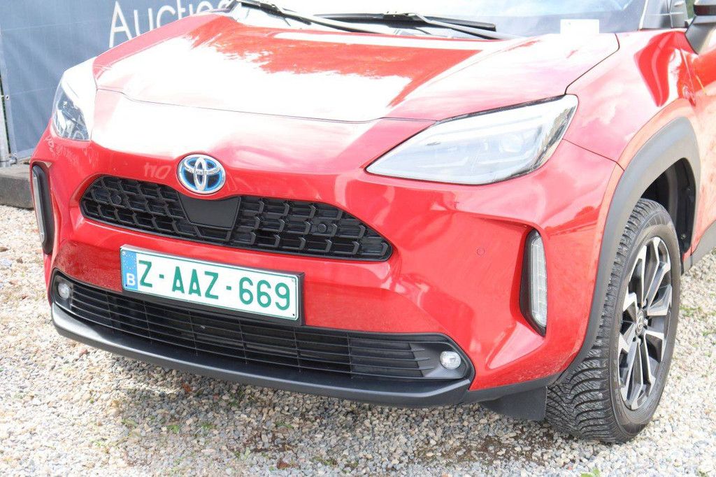 SUV Toyota Yaris Cross Hybrid 92hp (Margin)