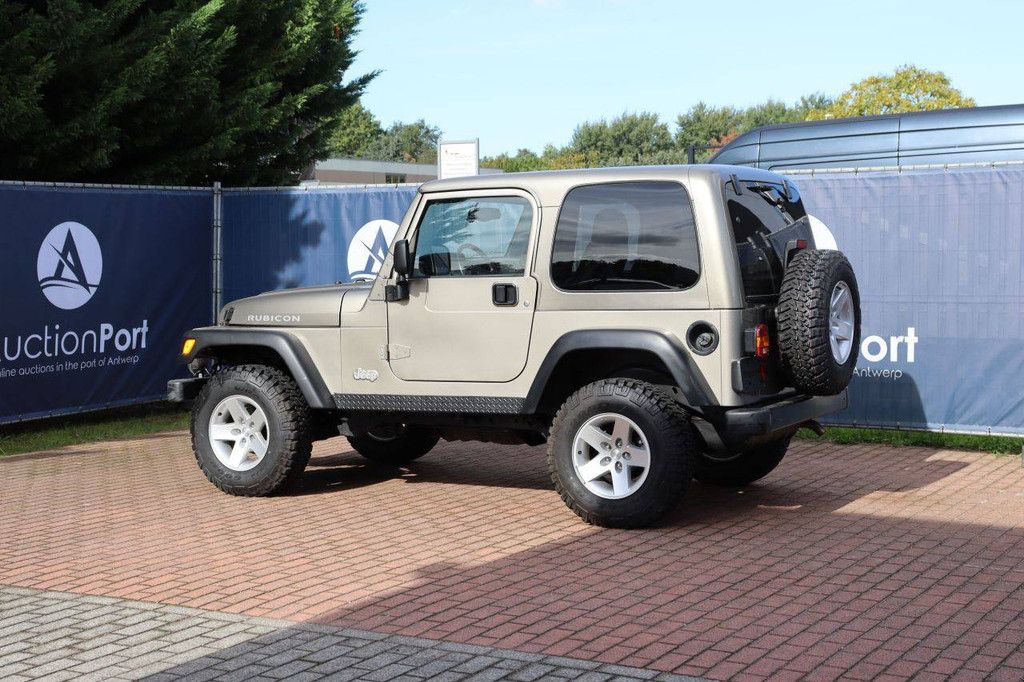 SUV Jeep Wrangler 4.0 Automatic Rubicon Gasoline 2005