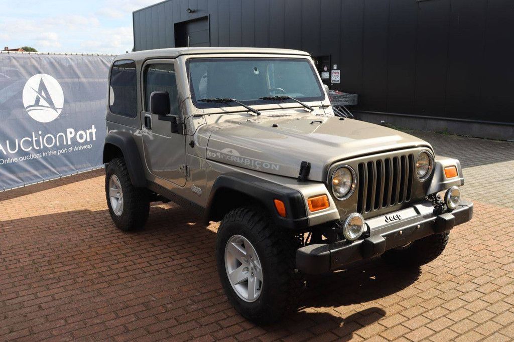 SUV Jeep Wrangler 4.0 Automatic Rubicon Gasoline 2005