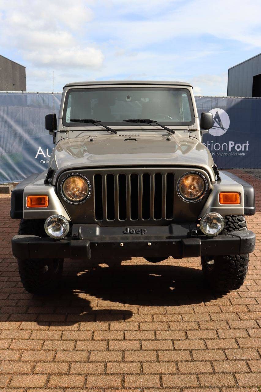 SUV Jeep Wrangler 4.0 Automatic Rubicon Gasoline 2005
