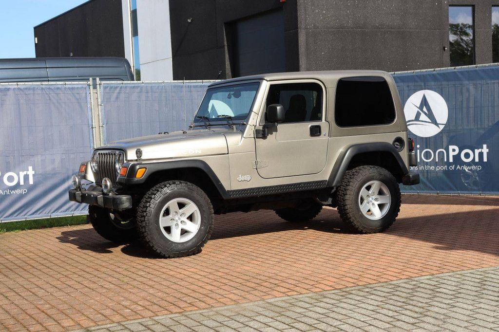 SUV Jeep Wrangler 4.0 Automatic Rubicon Gasoline 2005