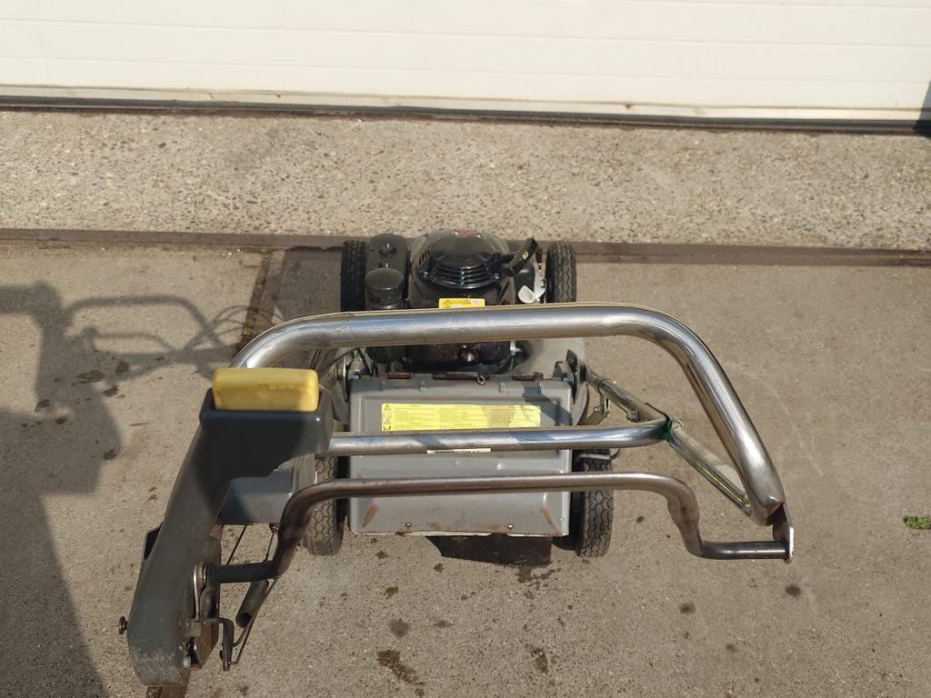 Iseki Iseki SW 8210 BAE4 PRO