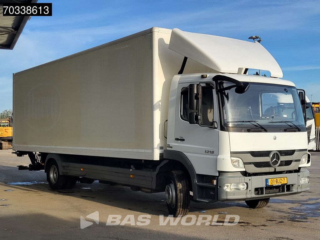 Mercedes Actros 1218 4X2 12t Manual Tailgate Euro 5 APK 06-2027