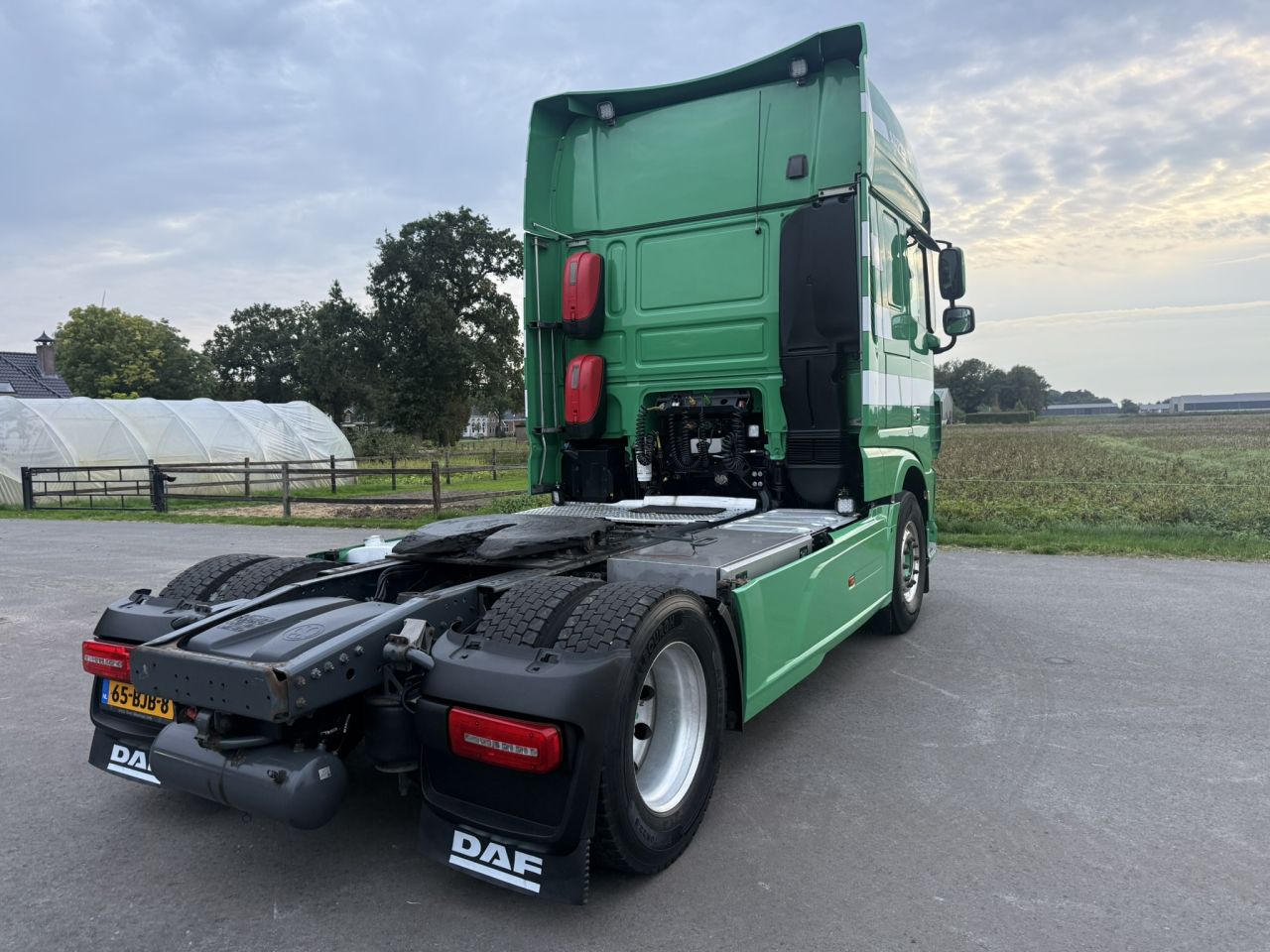 Nette Daf XF 460 super space cap