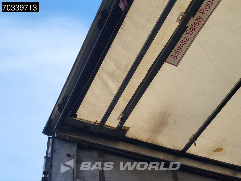 Schmitz SCB*S3T 3 axles Sliding Roof