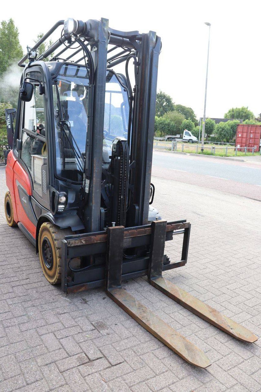 Linde H35T-01 LPG-Gabelstapler 3500 kg 2020