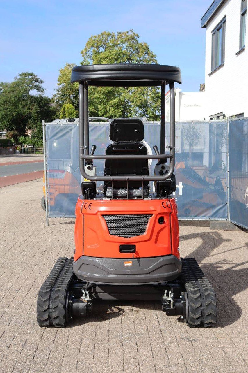 Eagle Machinery LB18 Diesel 21kW Mini Excavator 2026 New