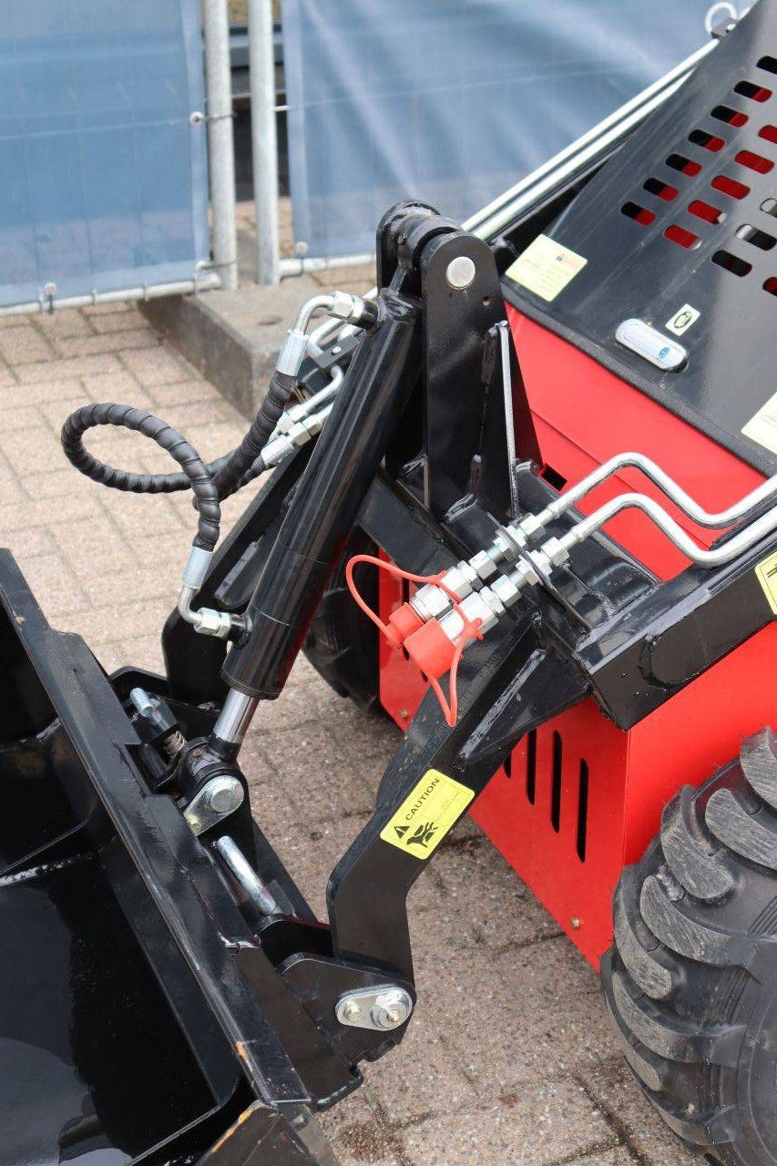 Captok CK323TZ Skid Steer Loader Petrol 13.5 hp 2026
