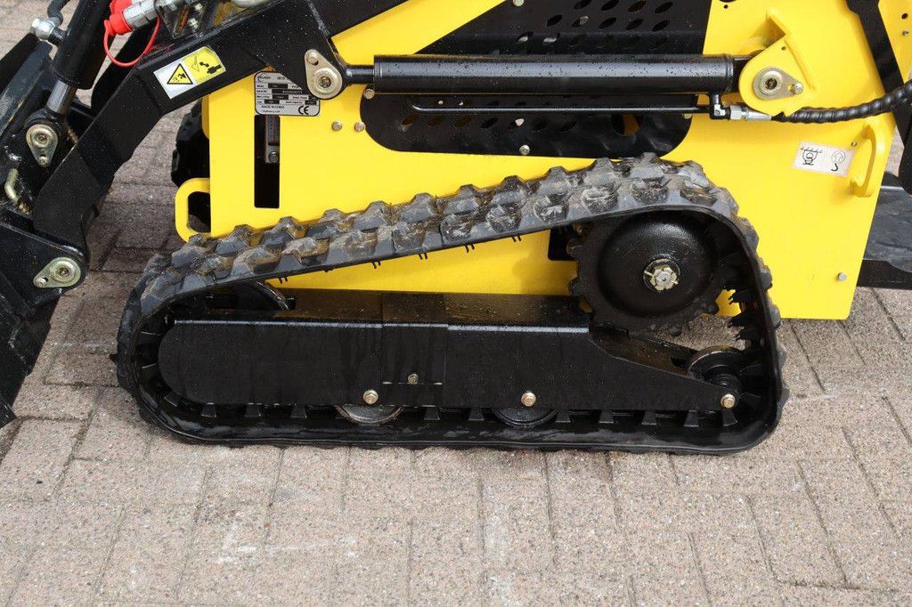 Delano T360 Skid Steer Loader Petrol 18hp 2026 New