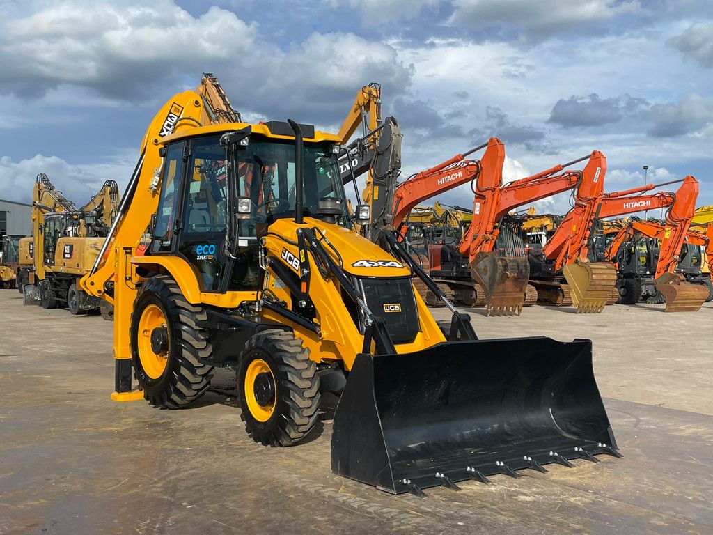 JCB 3DX 4WD hammerlines