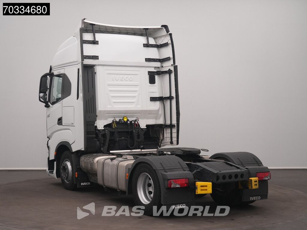 Iveco S-Way 490 4X2 2xTanks ACC