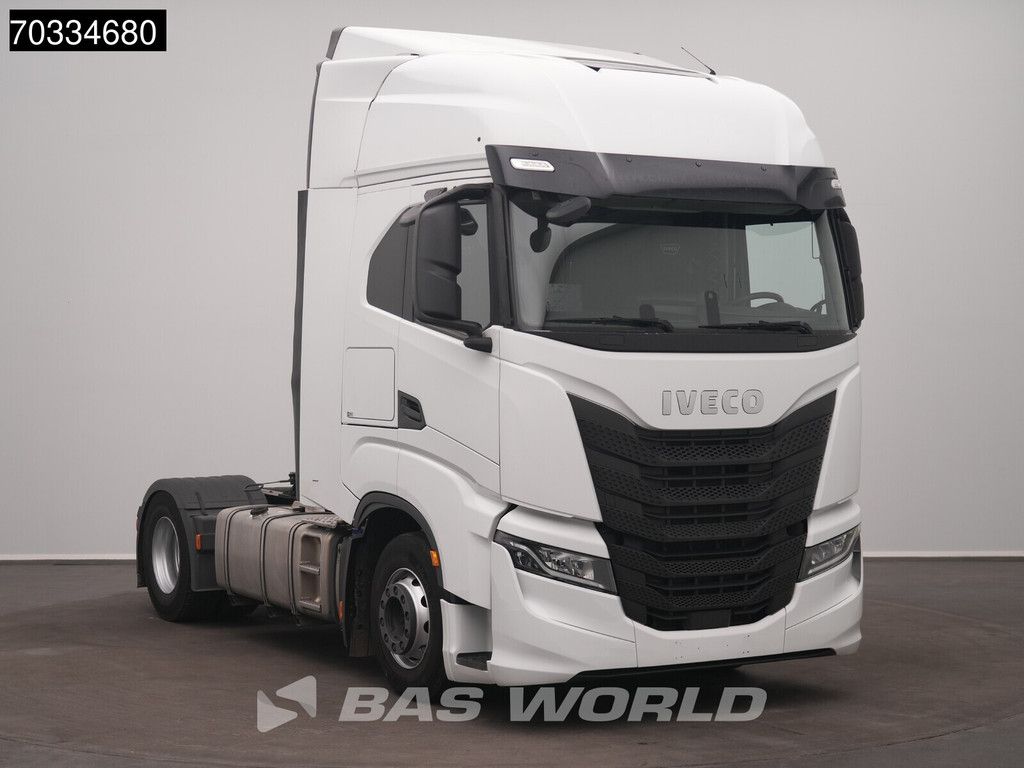 Iveco S-Way 490 4X2 2xTanks ACC