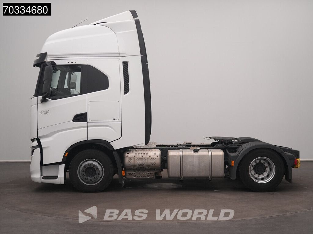 Iveco S-Way 490 4X2 2xTanks ACC