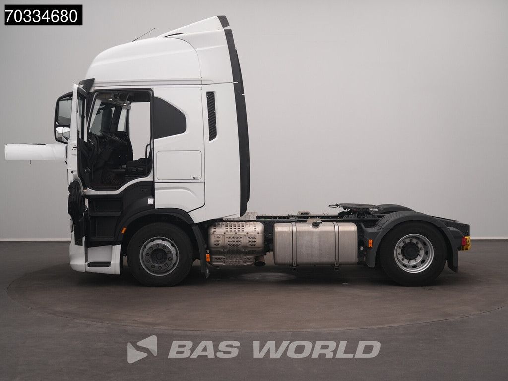 Iveco S-Way 490 4X2 2xTanks ACC