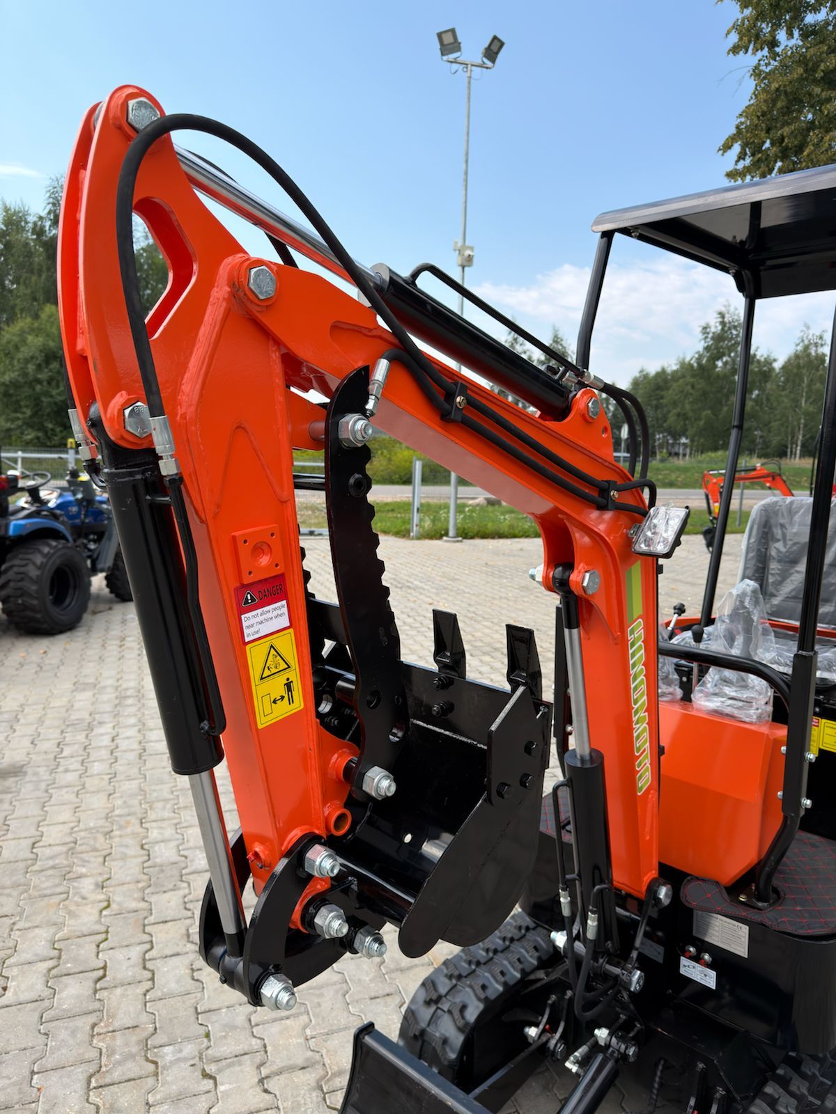 Graafmachine Hinomoto COMBAC 10B NIEUW!