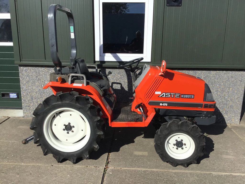 Kubota Aste A-175