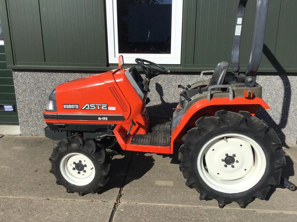 Kubota Aste A-175