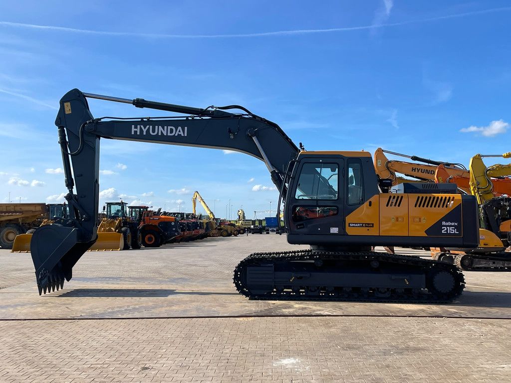 Hyundai R215L