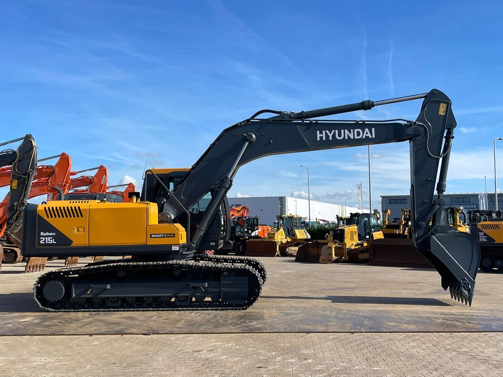 Hyundai R215L