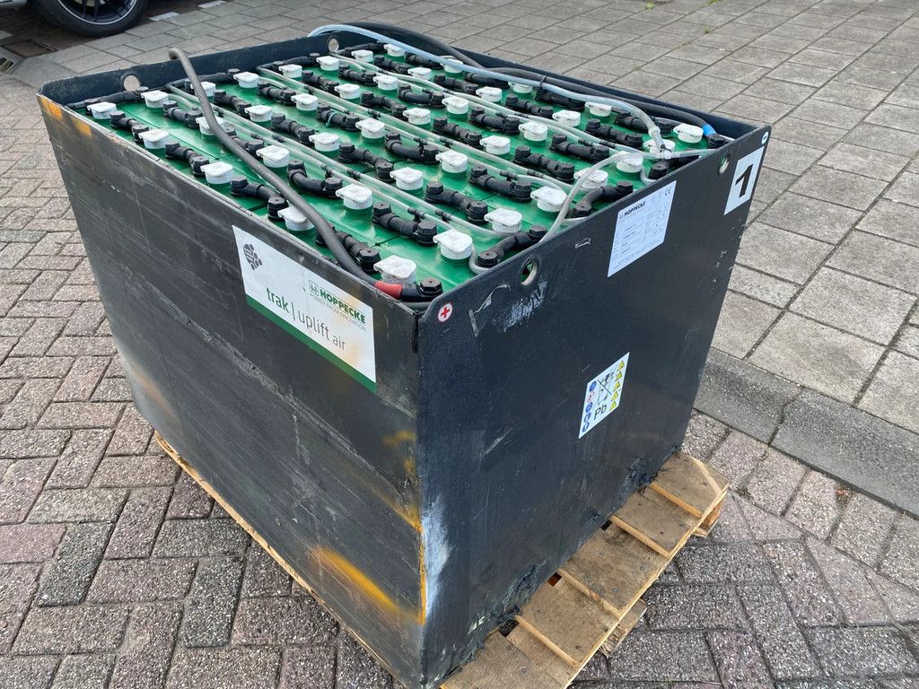 HOPPECKE 80v 775aH ZO GOED ALS NIEUWE BATTERIJ / HEFTRUCK