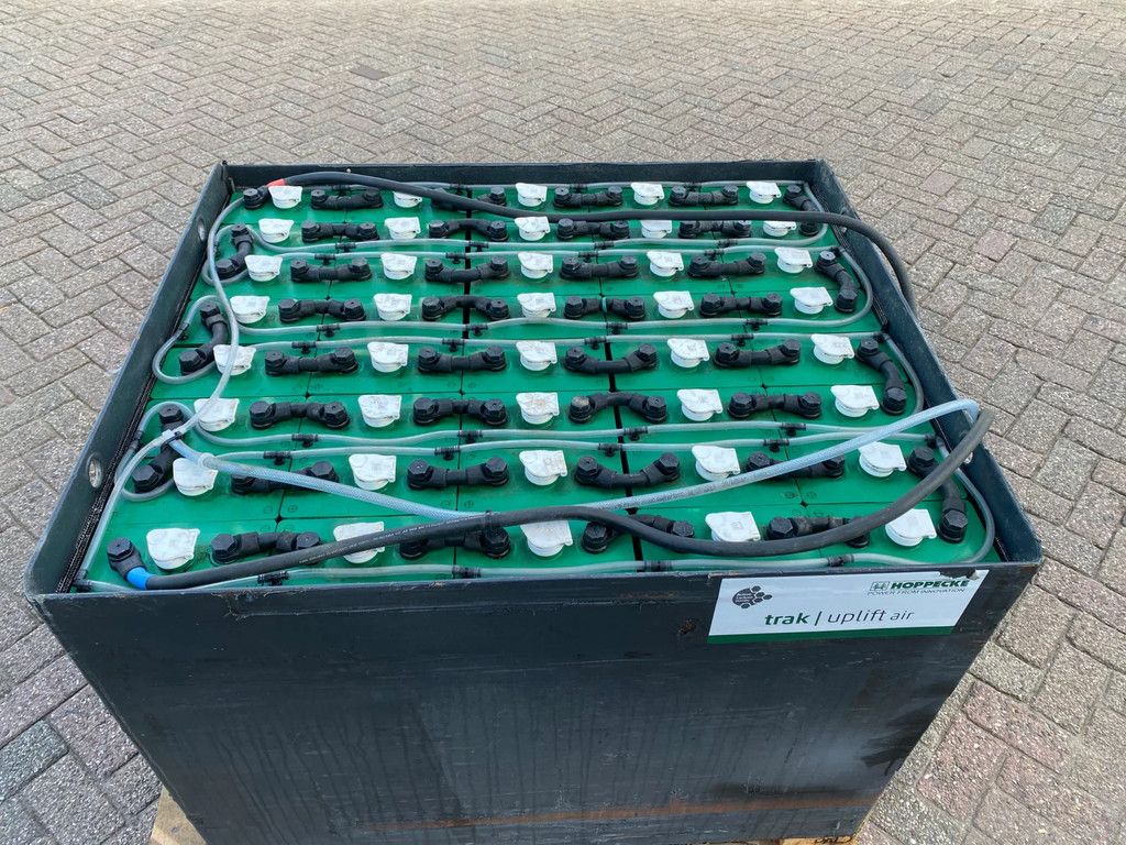 HOPPECKE 80v 775aH ZO GOED ALS NIEUWE BATTERIJ / HEFTRUCK