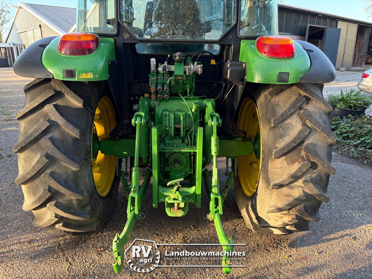 John Deere 5100R