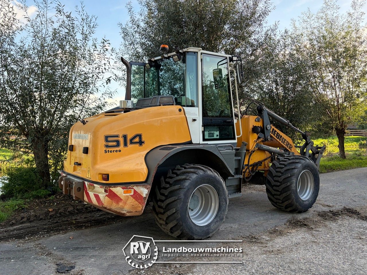 Liebherr L514 Stereo shovel | Knik + vierwielbesturing!