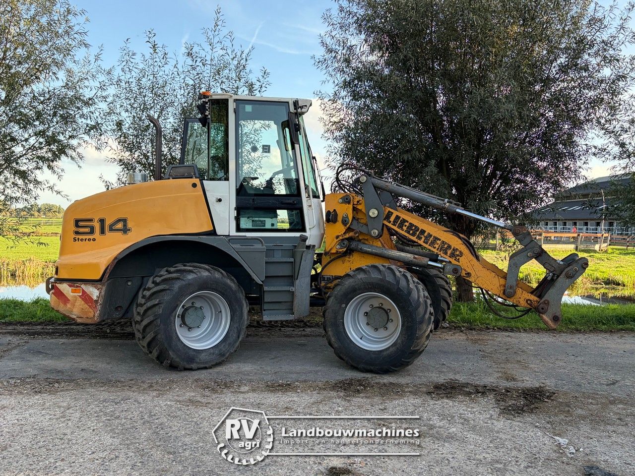 Liebherr L514 Stereo shovel | Knik + vierwielbesturing!