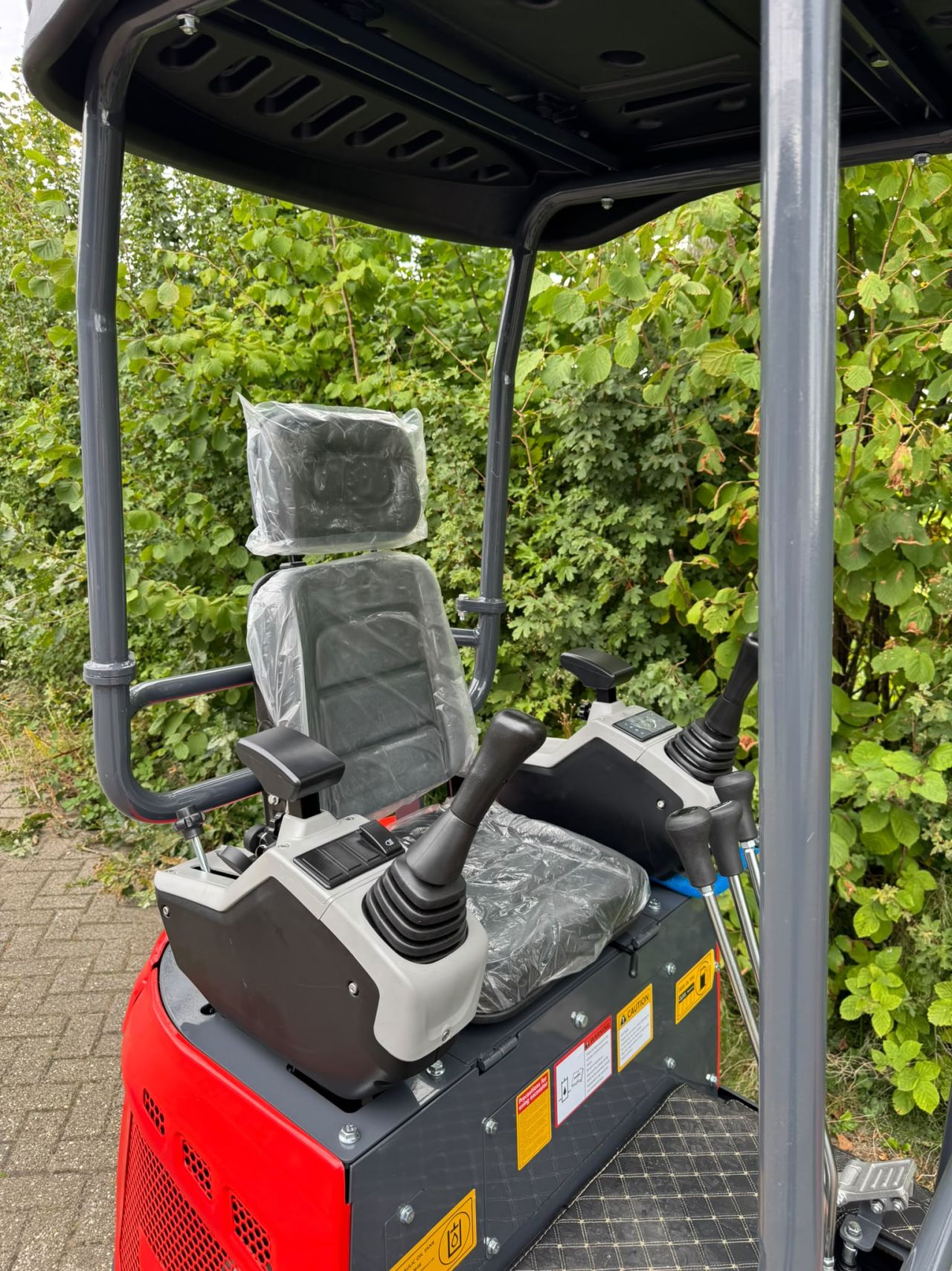 VALTAR KJ15 1.5t Minigraver KUBOTA