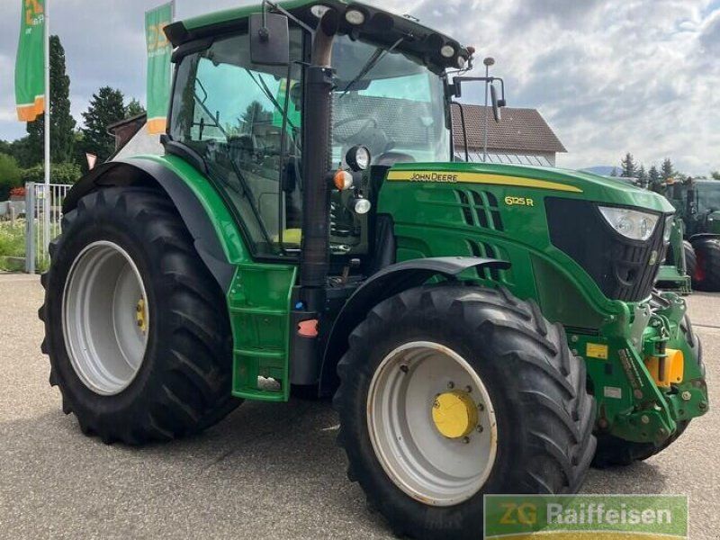 John Deere 6125R