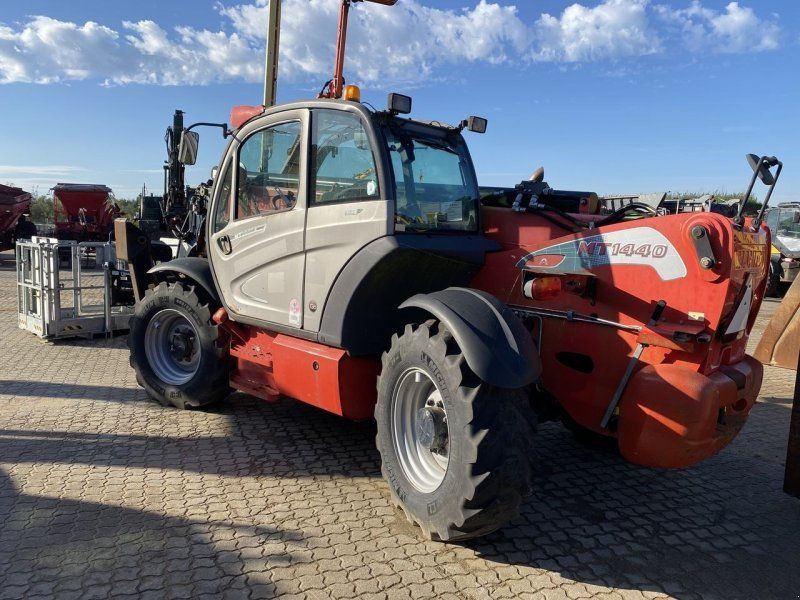 Manitou MT1440A ST3B