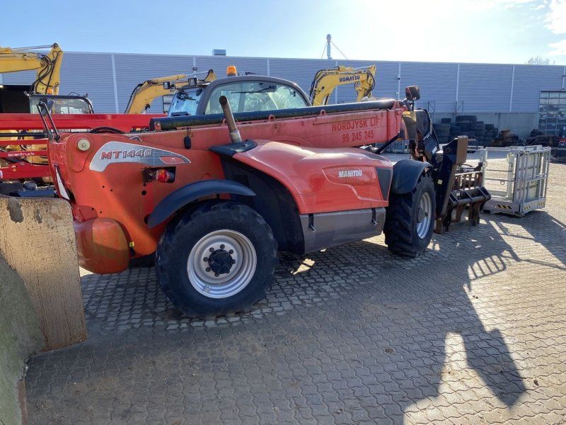 Manitou MT1440A ST3B