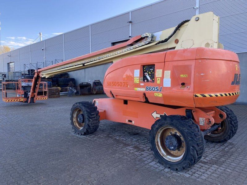 JLG 860SJ
