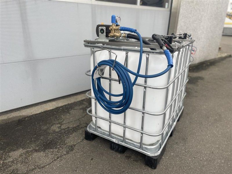 200bar / 15 L/min 640L. Inkl. slange og lanse