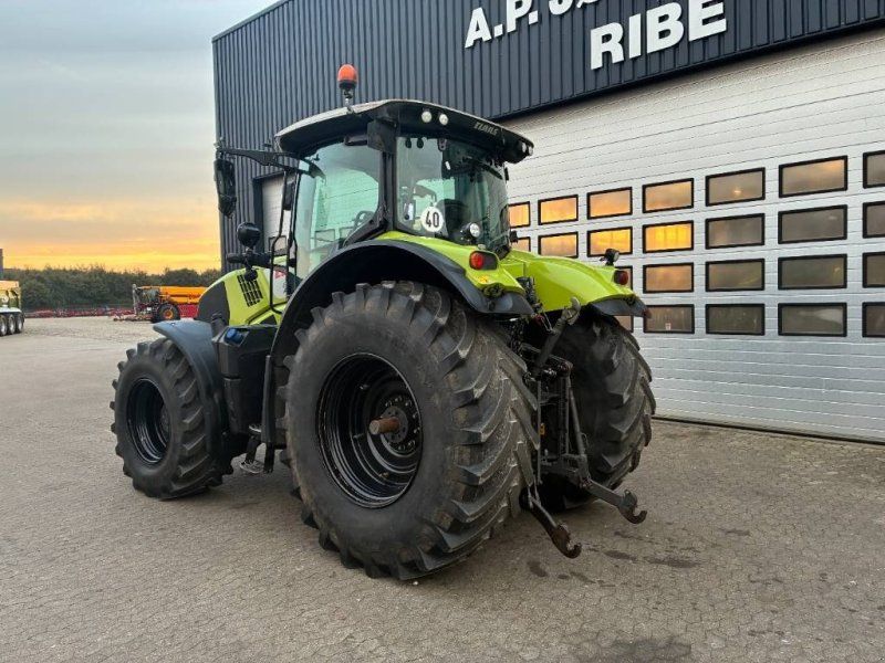 Claas Axion 830 CIS+