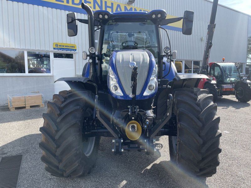 New Holland T6.180 Auto Command (Stage V)
